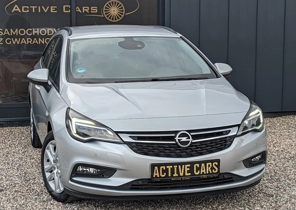 Opel Astra cena 36999 przebieg: 168000, rok produkcji 2016 z Mrocza małe 497
